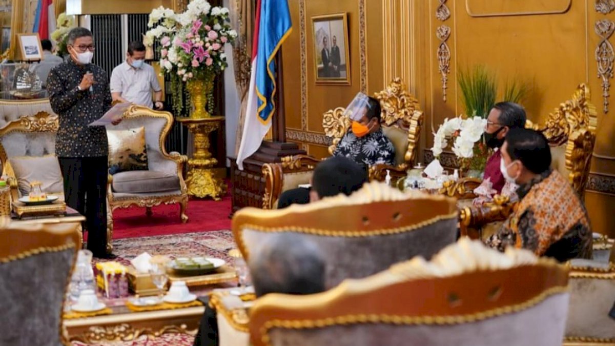Taufan Hadiri Rapat Bersama Gubernur Bahas Percepatan Penanganan Covid-19