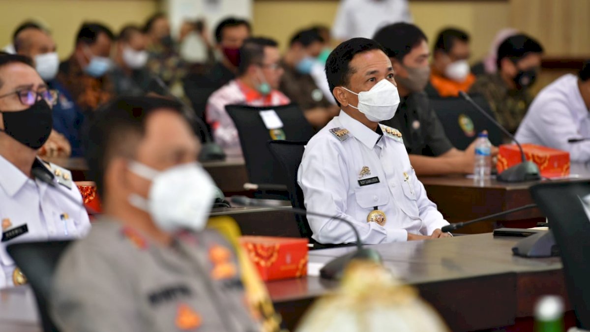 Tito Karnavian Beri Arahan Rapat Persiapan Pilkada Serentak