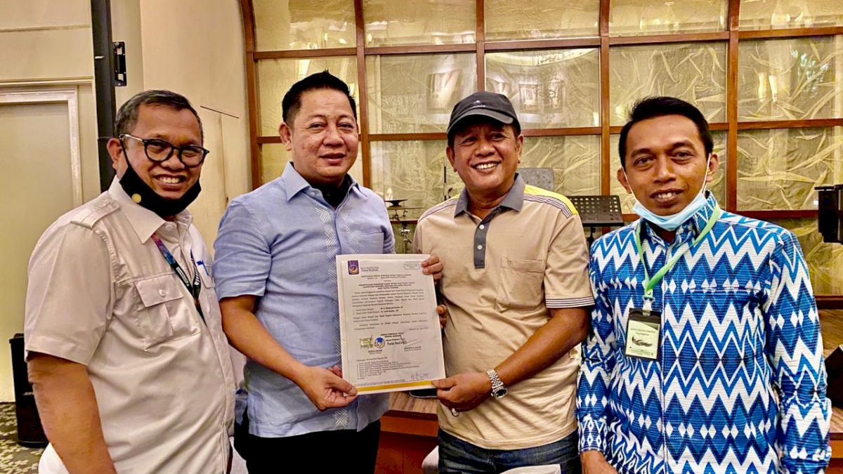 RMS Serahkan Rekomendasi B1KWK ke AKAR-LHD Untuk Pilkada Soppeng