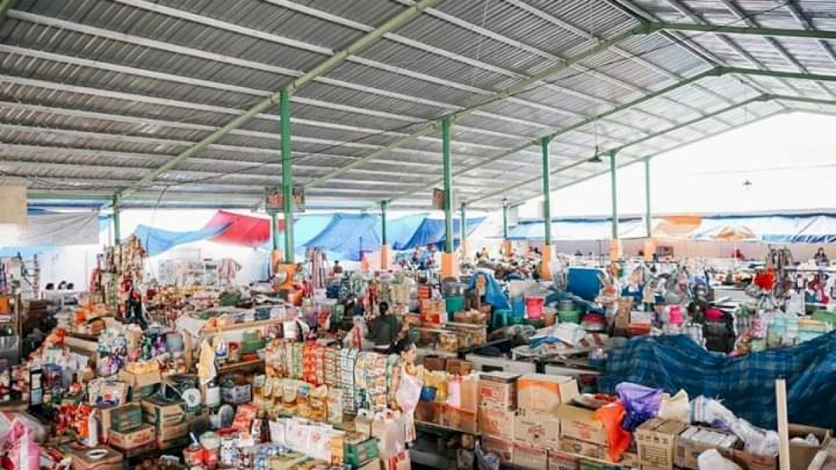 Taufan Pawe Minta Rahim Sadda Maksimalkan Penataan Pasar Lakessi