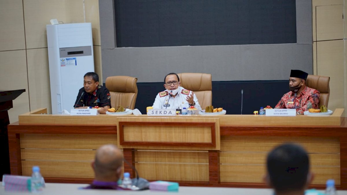 Pemkot Parepare Jadi Percontohan Zonasi Wilayah Pesisir
