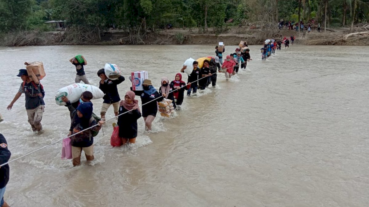 Misi Kemanusiaan, Rescue RAI dari 3 Provinsi Berbaur di Masamba