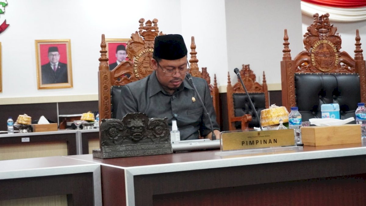 Muzayyin Arif Pimpin Rapat Paripurna, Ini Pesannya