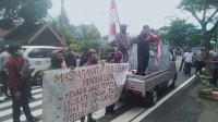 Akses Jalan Tak Kunjung Dikerja, Pemuda Bulusuka Tagih Janji Pemkab Jeneponto