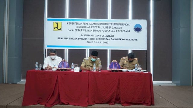 Sosialisasi RDT Bendungan Salomekko di Novena Hotel. (ist)