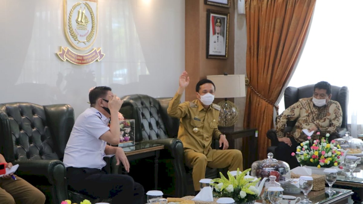 Pemkot Bakal Adakan Bus Gratis di Kawasan Pantai Losari