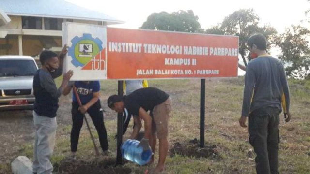 Institut Teknologi Habibie Parepare. (ist)