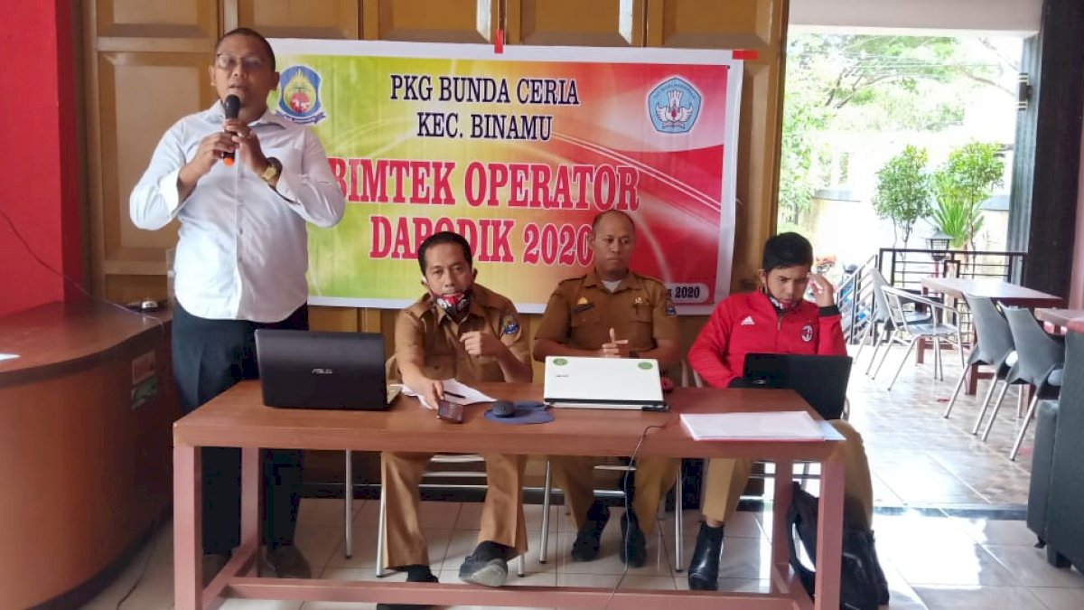 Operator TK Binamu Jeneponto Iktui Bimtek Penginputan Dapodik