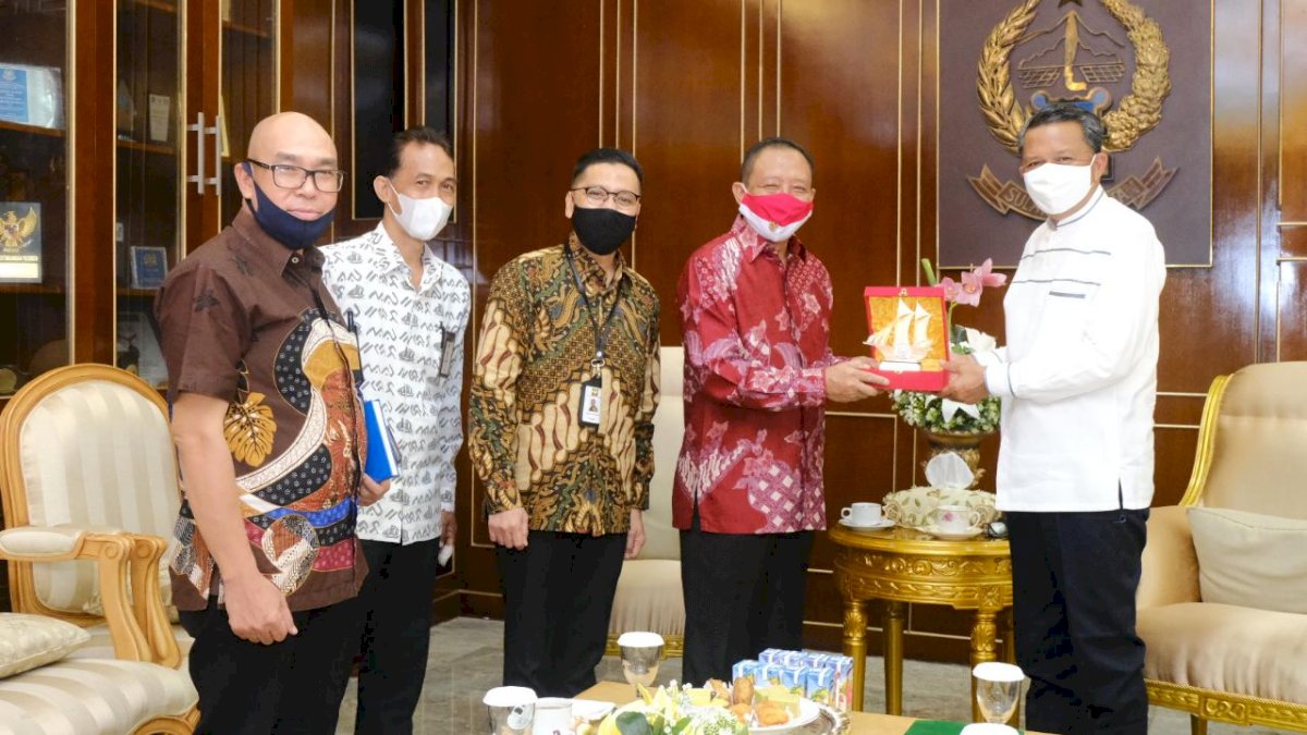 NA Minta PT PN Penuhi Kebutuhan Gula Indonesia Bagian Timur