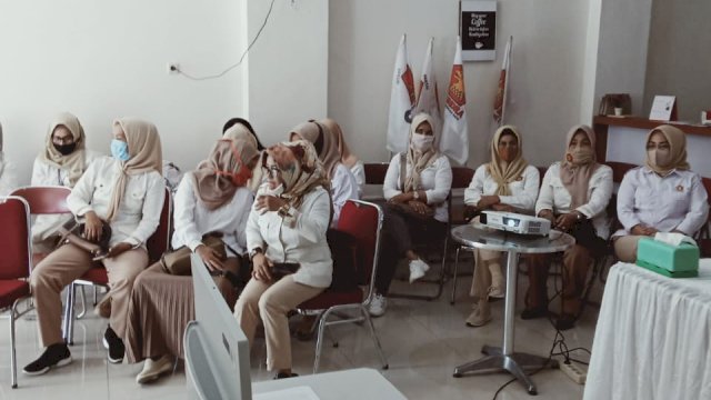 istimewa
