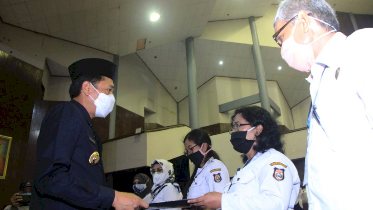 Lantik Kepala UPT TK hingga SMP, Rudy Minta Kerja Ikhlas