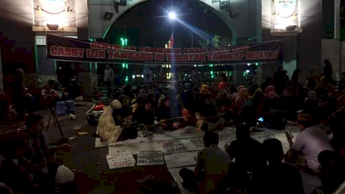 Nurdin Abdullah Tak Kunjung Datang, Perempuan Pesisir Duduki Kantor Gubernur