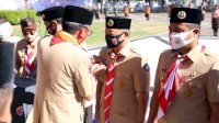 Punya Kepedulian Terhadap Kemajuan Pramuka, Wabup Gowa Diganjar Penghargaan