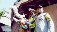 Momentum HUT RI ke-75, Kapolres Jeneponto Bagi 1000 Paket Sembako