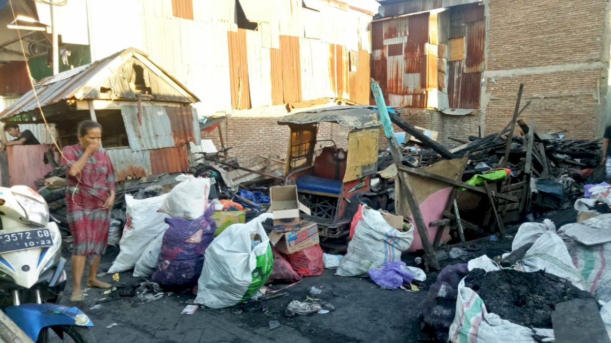 RAI Gowa Kunjungi Korban Kebakaran Pasar Pannampu Makassar