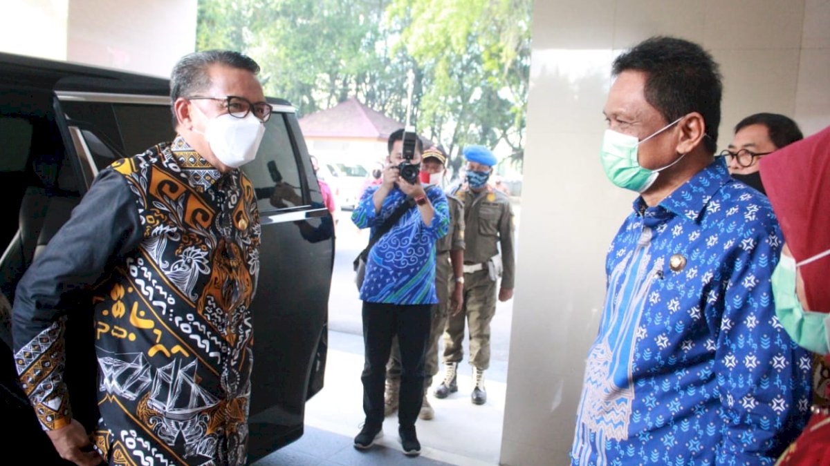Barru Kini Jadi Ikon Pertumbuhan Ekonomi di Sulsel, Gubernur Bangga