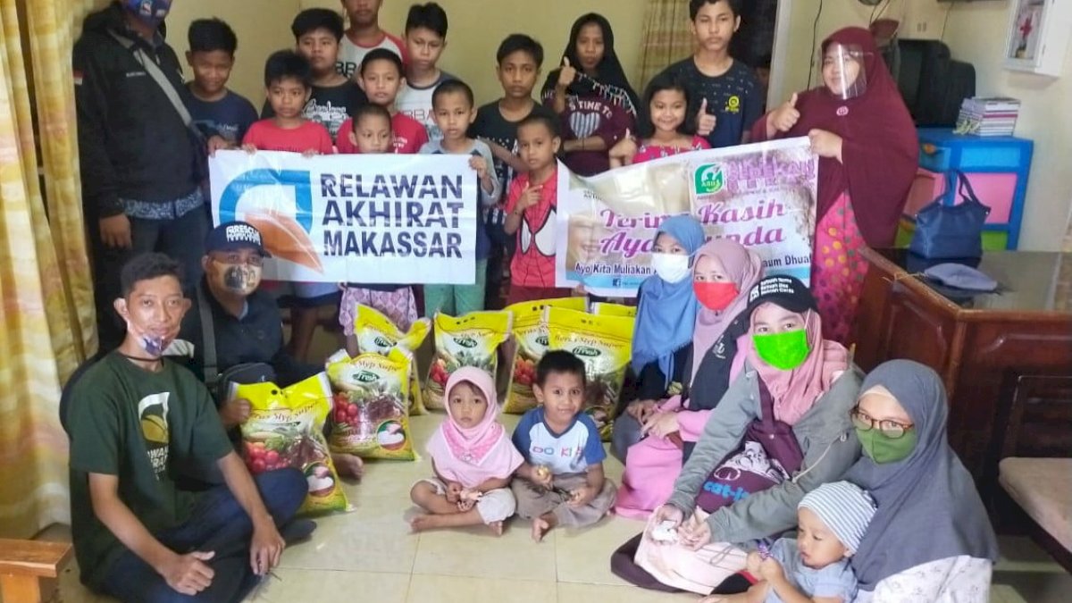 RAI Makassar Salurkan Beras dan Uang Tunai untuk Pondok Tahfidz dan Dhuafa