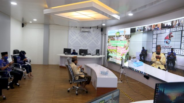 Pencerahan kalbu pada program Jumat Ibadah Pemkab Gowa digelar via virtual. (ist)