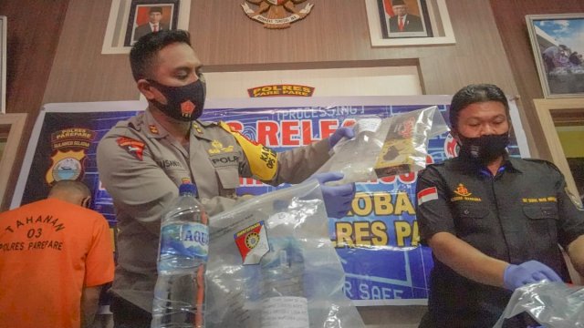 Polres Parepare rilis pengungkapan kasus narkotika jenis sabu cair. (ist)