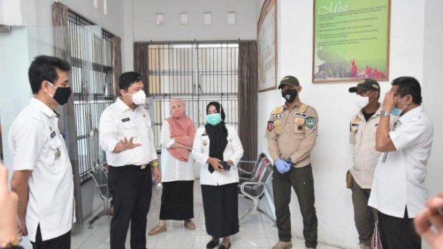 Tim bentukan Pemkab Gowa sidak ASN tak bermasker. (ist)