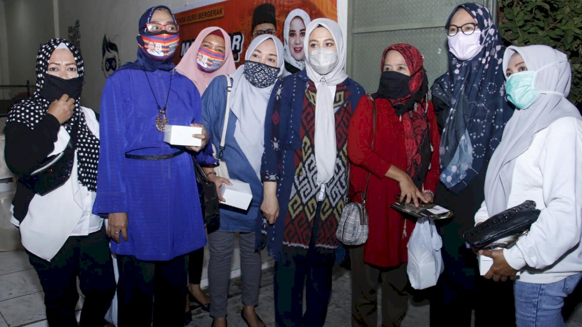 Emak-emak di Kulukuang Tegaskan Dukungan ke Danny-Fatma