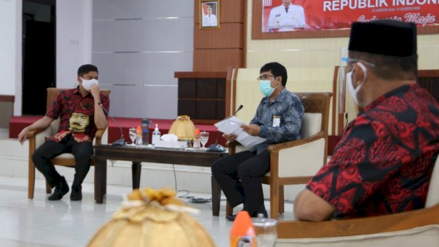 istimewa