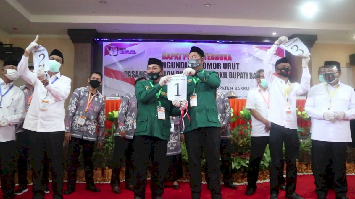 KPU Barru Gelar Pengundian Nomor Urut Paslon, Ini Hasilnya
