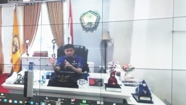 Adnan Purichta Ichsan ikuti Pencerahan Kalbu Jumat Ibadah via virtual. (ist)