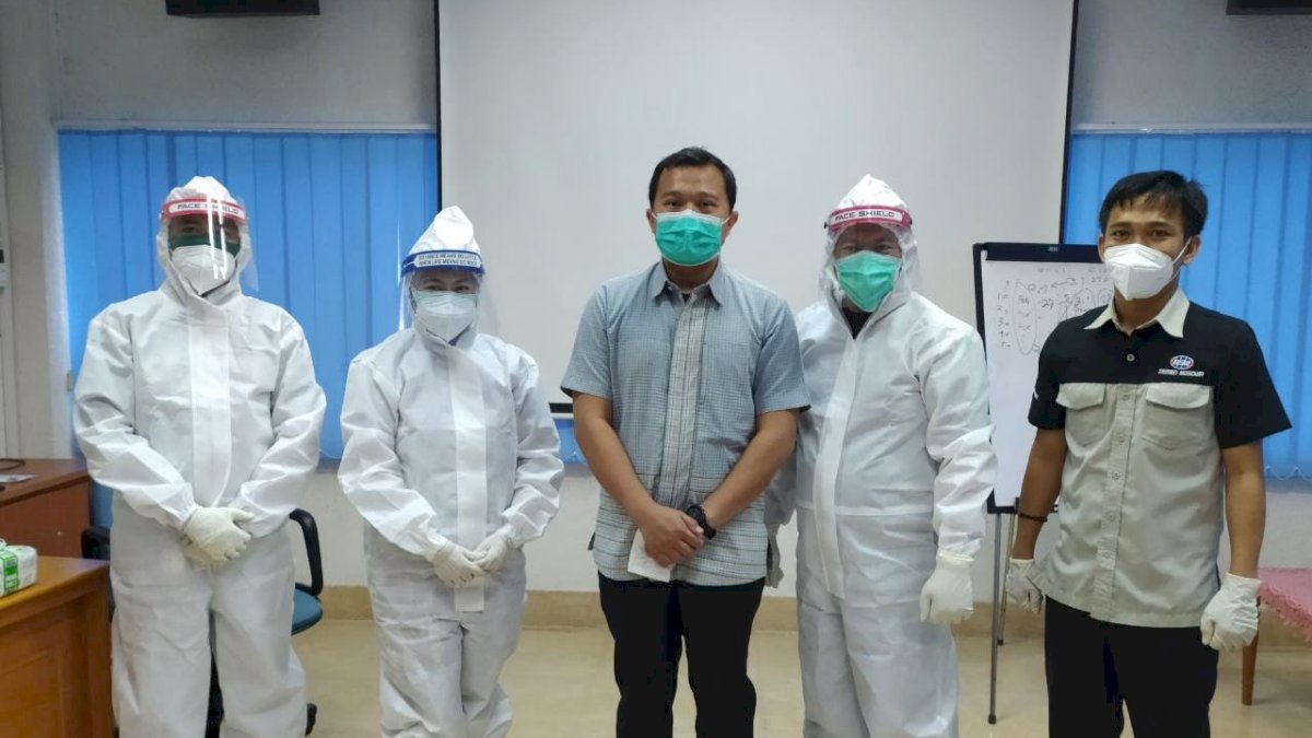 Tekan Penularan Covid-19, Karyawan Bosowa Semen Rutin Tes Swab