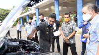 Hatta Rahman Cek Kesiapan Kendaraan Dinas ASN Pemkab Maros