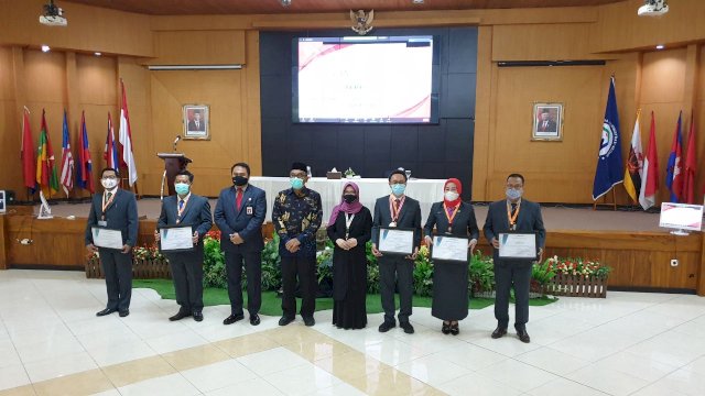 istimewa