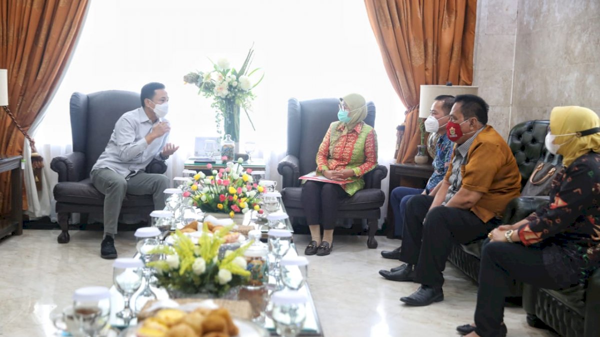 Pemkot Makassar Kerjasama Program Mahasiswa Magang Fakultas Hukum Unhas