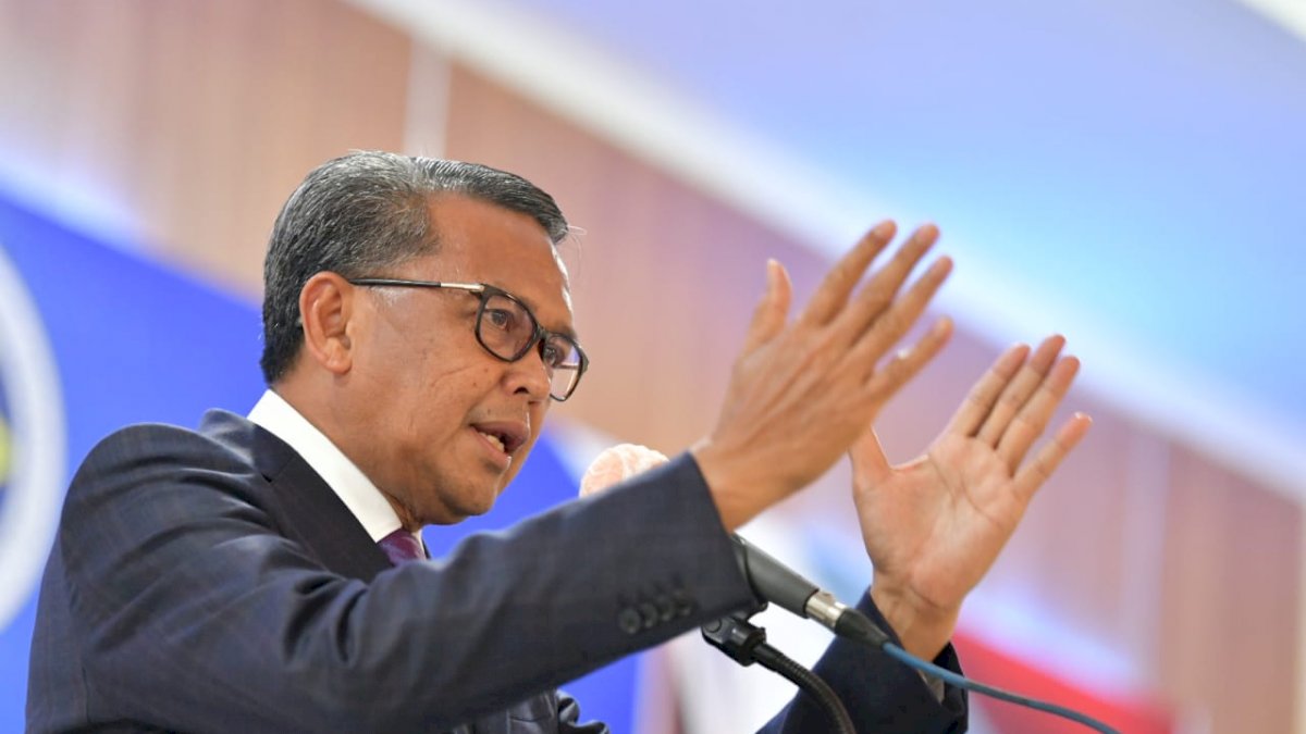 Gubernur Sulsel Paparkan Sisi Positif UU Omnibus Law