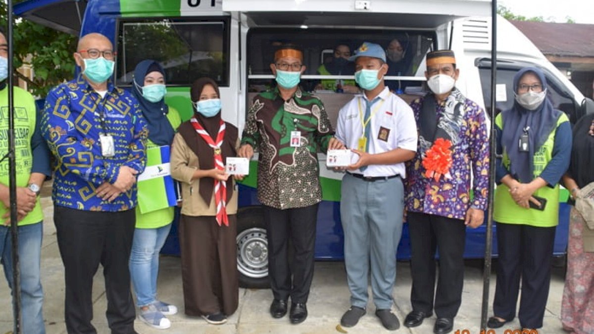 Kadisdik Sulsel Launching One Student One Account se-Kabupaten Bone