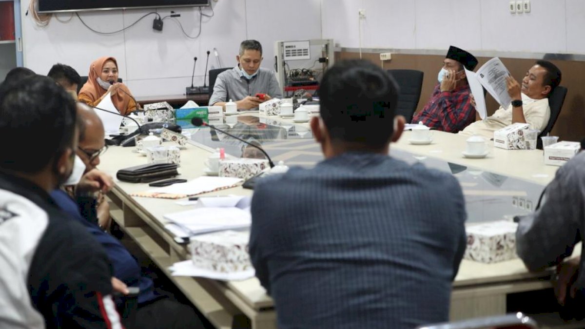 Dewan Pertanyakan Retribusi Pasar Segar, Uangnya Kemana?