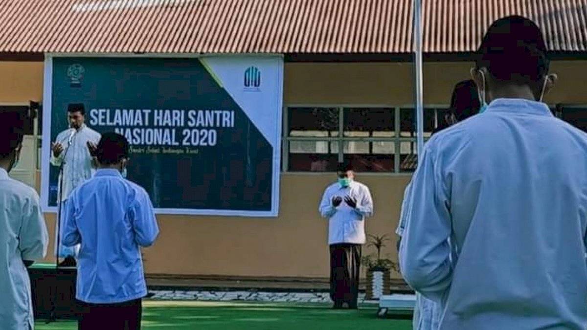 Gubernur Yakin Pondok Pesantren Hasilkan Generasi Cerdas dan Bermoral