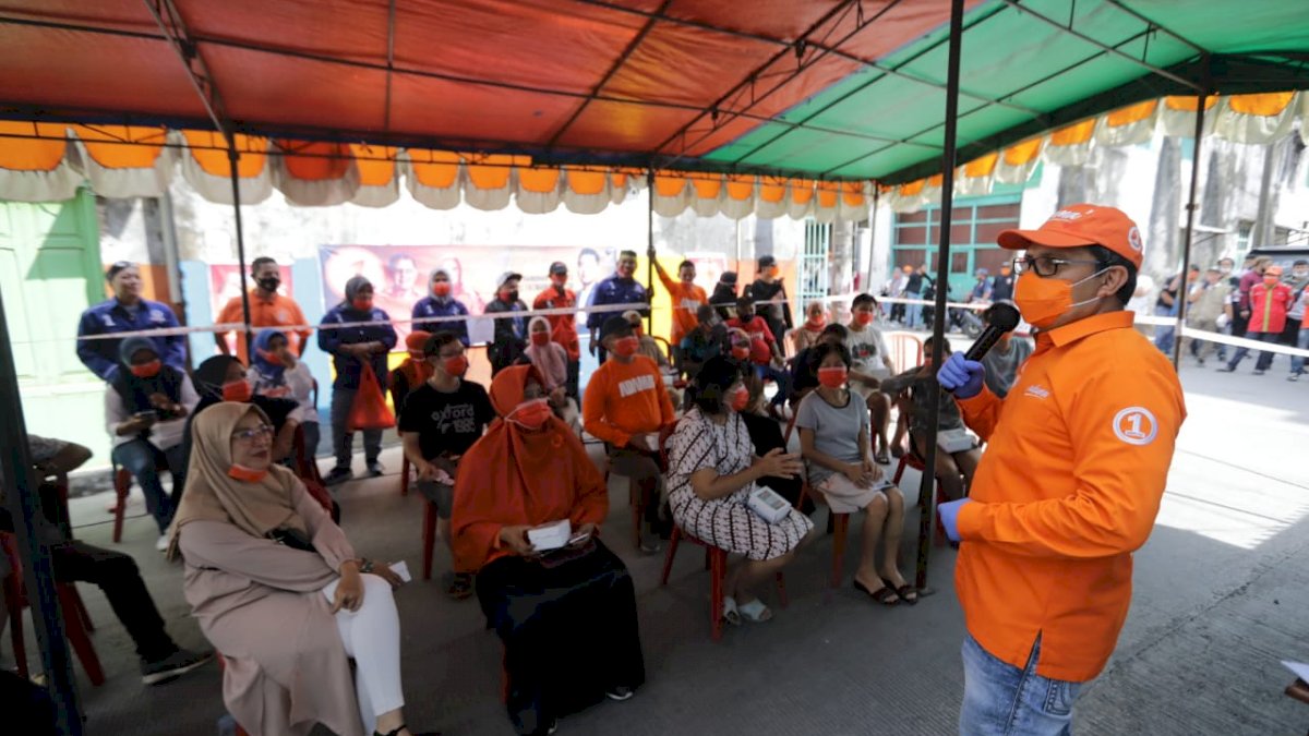 Danny Janjikan Posyandu Nyaman ke Warga Pattunuang