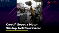 VIDEO: Kreatif, Sepeda Motor Disulap Jadi Ekskavator