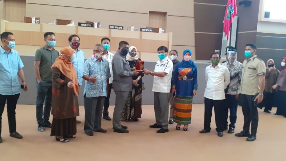 Pansus Ranperda Perlindungan Guru DPRD Sulsel Kunker ke Kendari