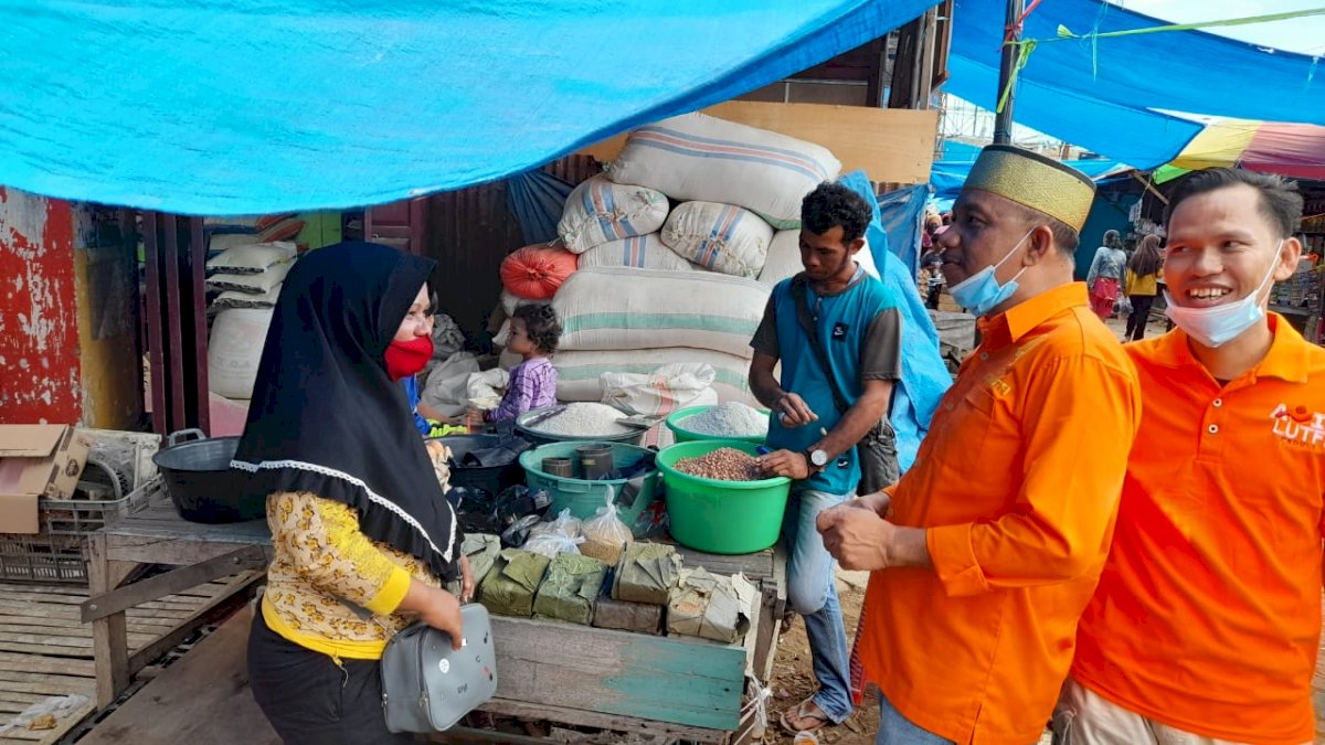 Pedagang Pasar jadi Prioritas Anir-Lutfi Terima Bantuan Modal Usaha Rp10 Juta