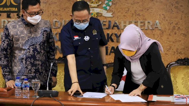 Ketua dan Wakil Ketua DPRD Sulsel A Ina Kartika Sari-Muzayyin bertemu dengan Anggota DPR RI Akmal Pasluddin. Ist