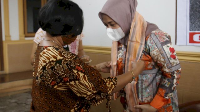 Sejumlah perwakilan Komunitas Gamara Toraya mendeklarasikan dukungan kepada pasangan nomor urut 1, M Ramdhan Pomanto-Fatmawati Rusdi di Pilkada Makassar. Ist