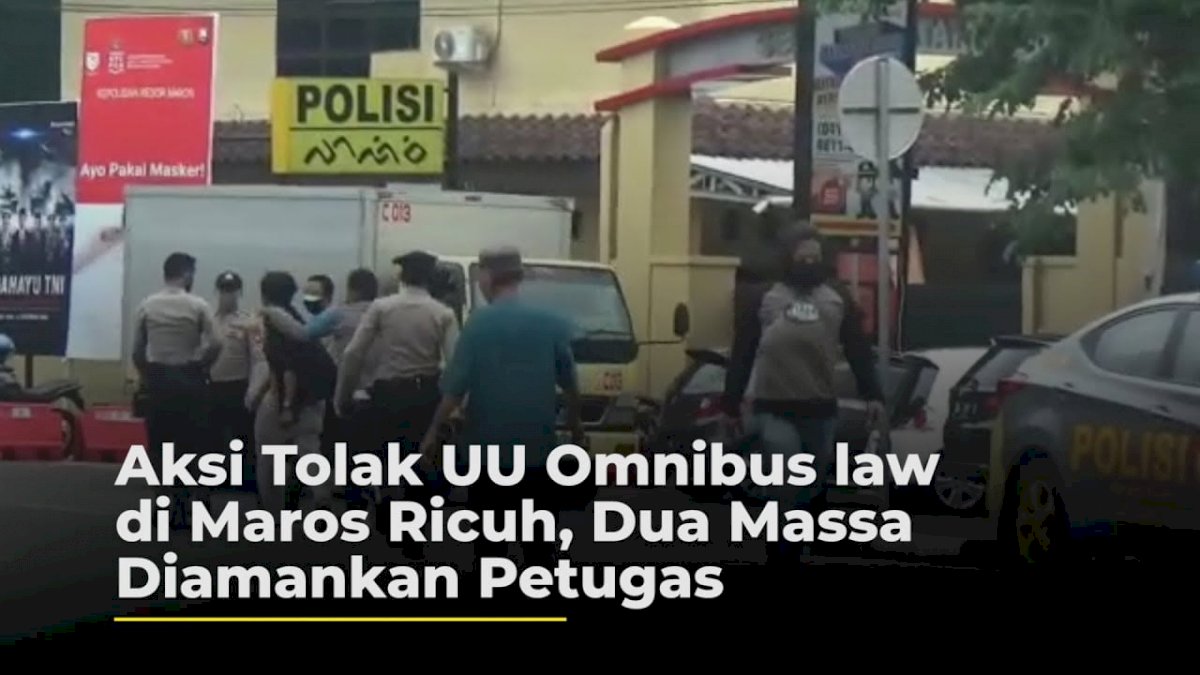 VIDEO : Aksi Tolak UU Omnibus Law di Maros Ricuh, Dua Massa Aksi Diamankan Petugas
