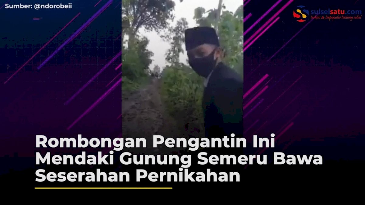 VIDEO: Rombongan Pengantin Ini Mendaki Gunung Semeru Bawa Seserahan Pernikahan