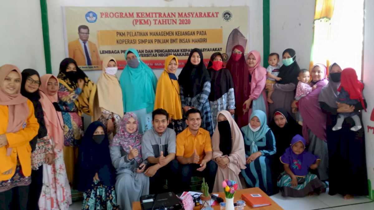 Dosen UNM Gelar Pelatihan Manajemen Keuangan di Koperasi Simpan Pinjam BMT Insan Mandiri