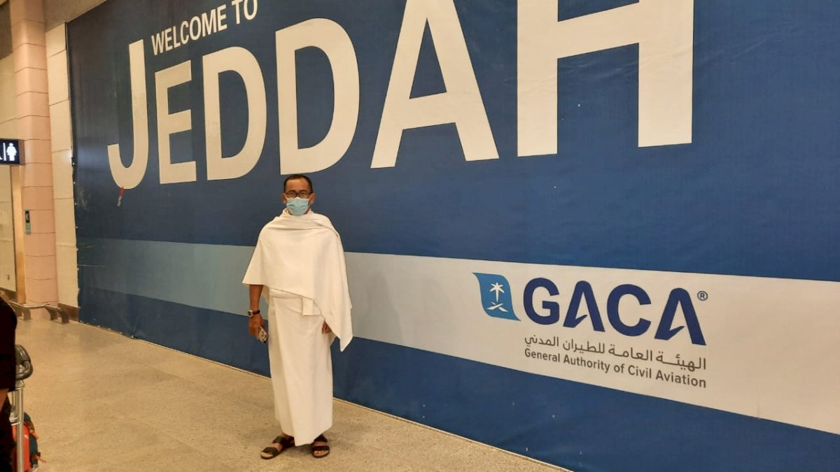 Pimpinan Travel Asal Barru Lakukan Umrah Pertama Kali Sejak Covid-19