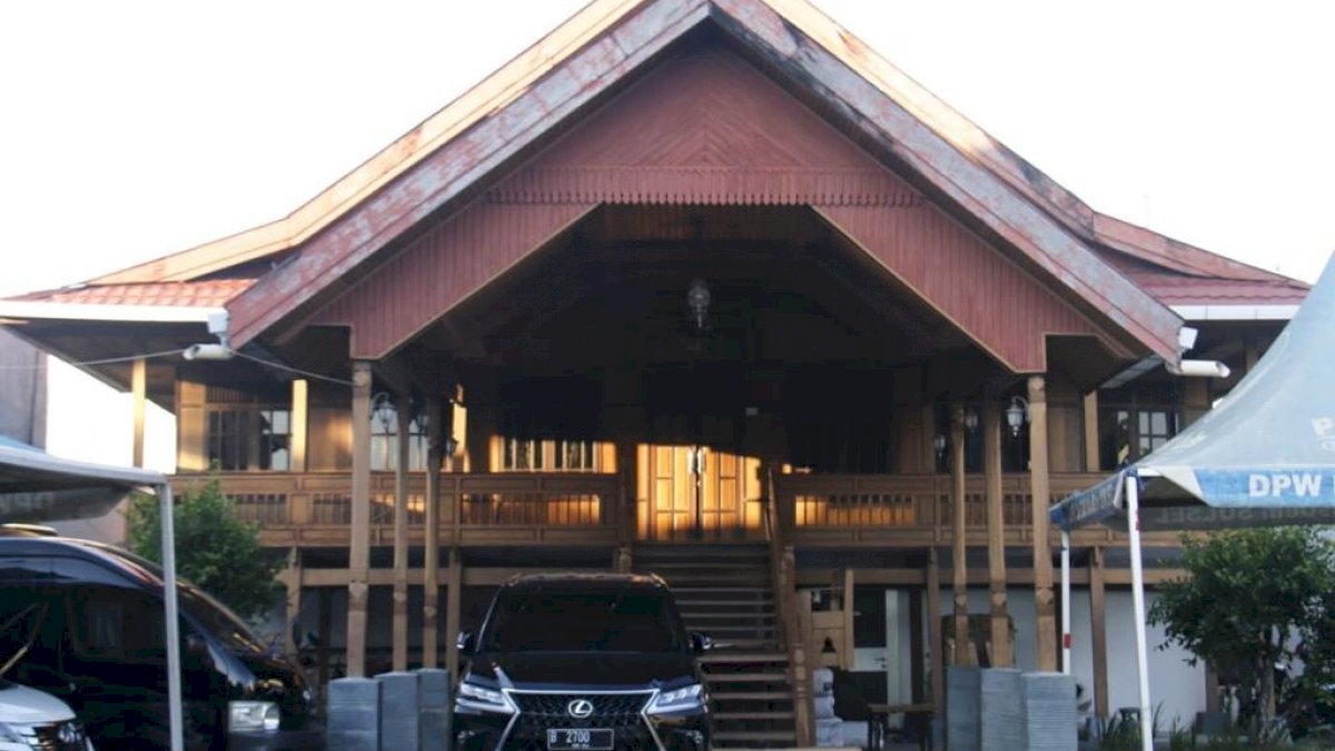 Pertahankan Corak Sulsel, Begini Penampakan Kediaman Pribadi Fatma di Makassar