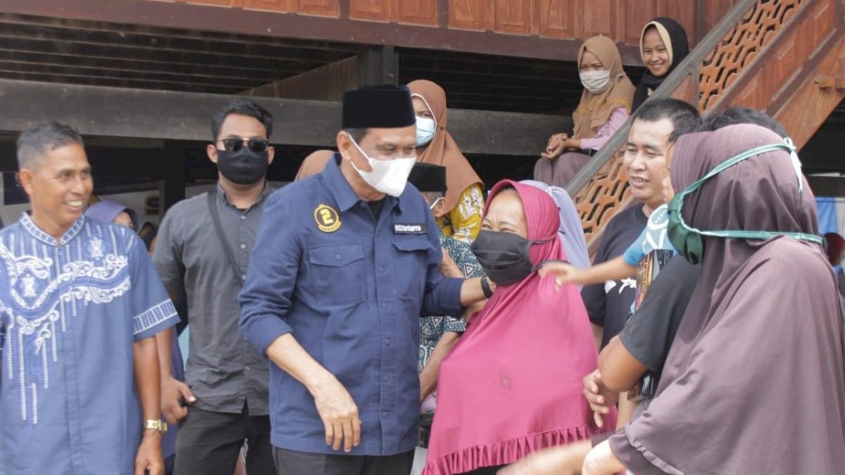 Warga Kota dan Desa Beri Dukungan Antusias ke SS-AK