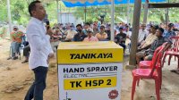 Peduli Petani Sidrap, Syaharuddin Alrif Distribusikan 810 Hand Sprayer