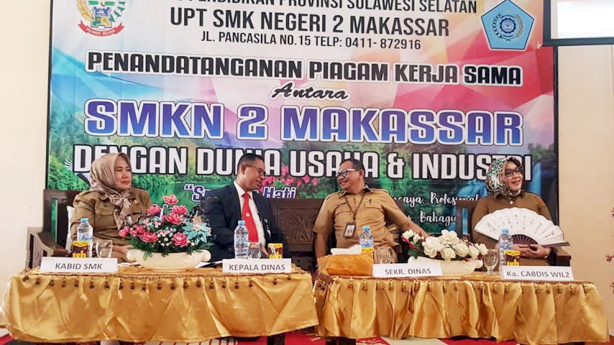 Nilai ‘Kawin Massal’ Terbesar, Prof Jufri Apresiasi Kinerja Kepala SMKN 2 Makassar
